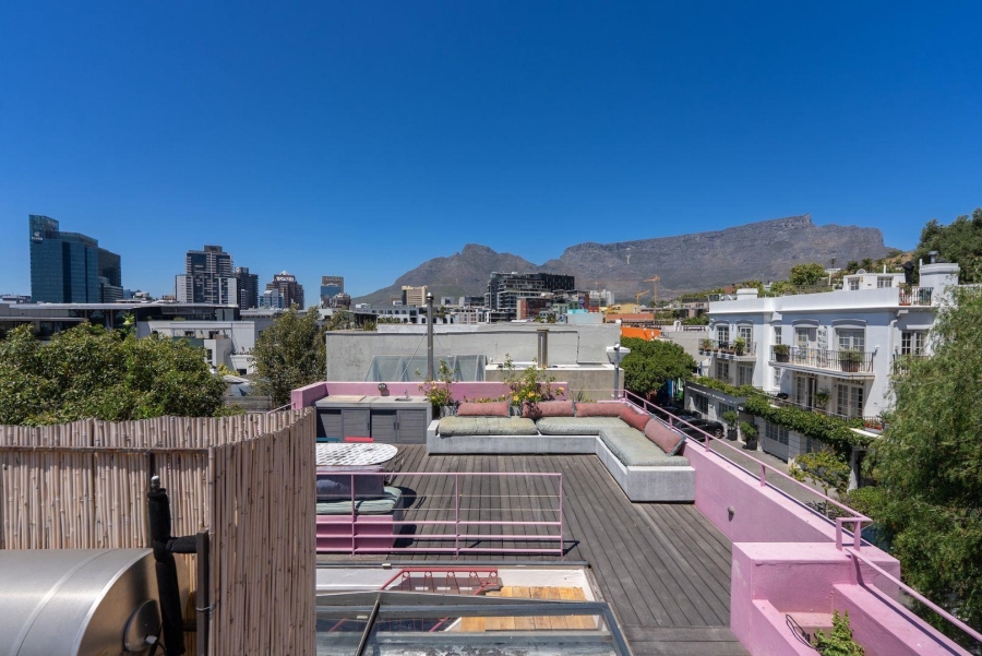 2 Bedroom Property for Sale in De Waterkant Western Cape